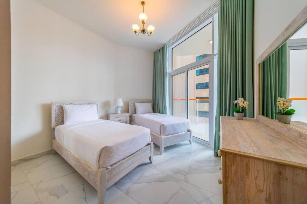 Millennium Binghatti, Business Bay - Mint Stay Ντουμπάι Εξωτερικό φωτογραφία